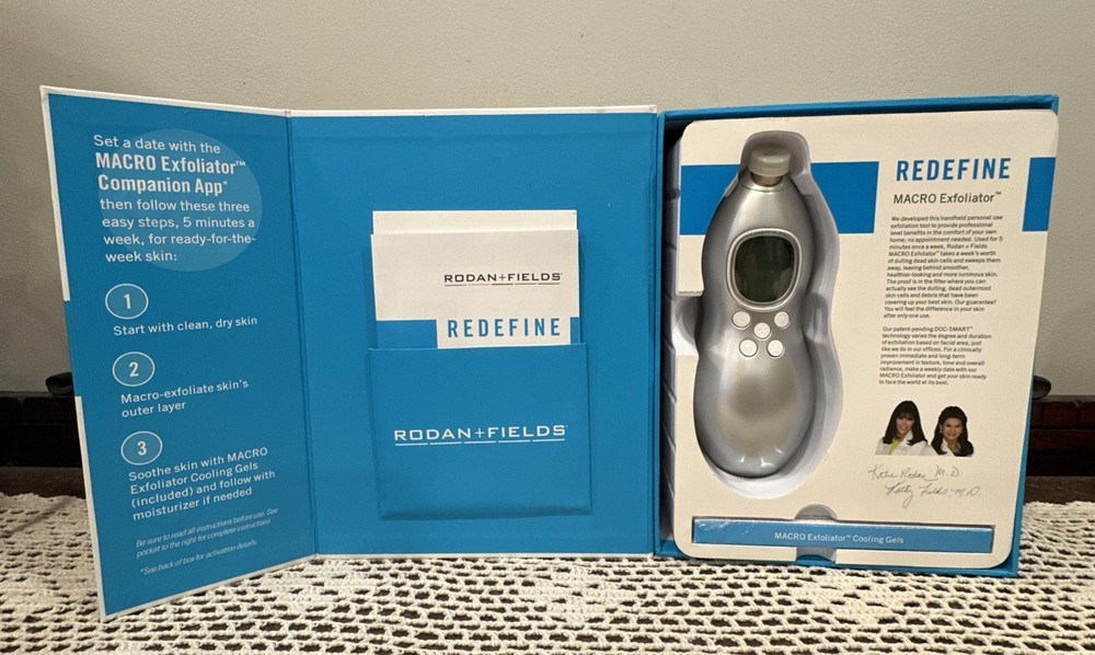 Rodan + Fields Redefine Macro Exfoliator Device With User Guide & Accessories