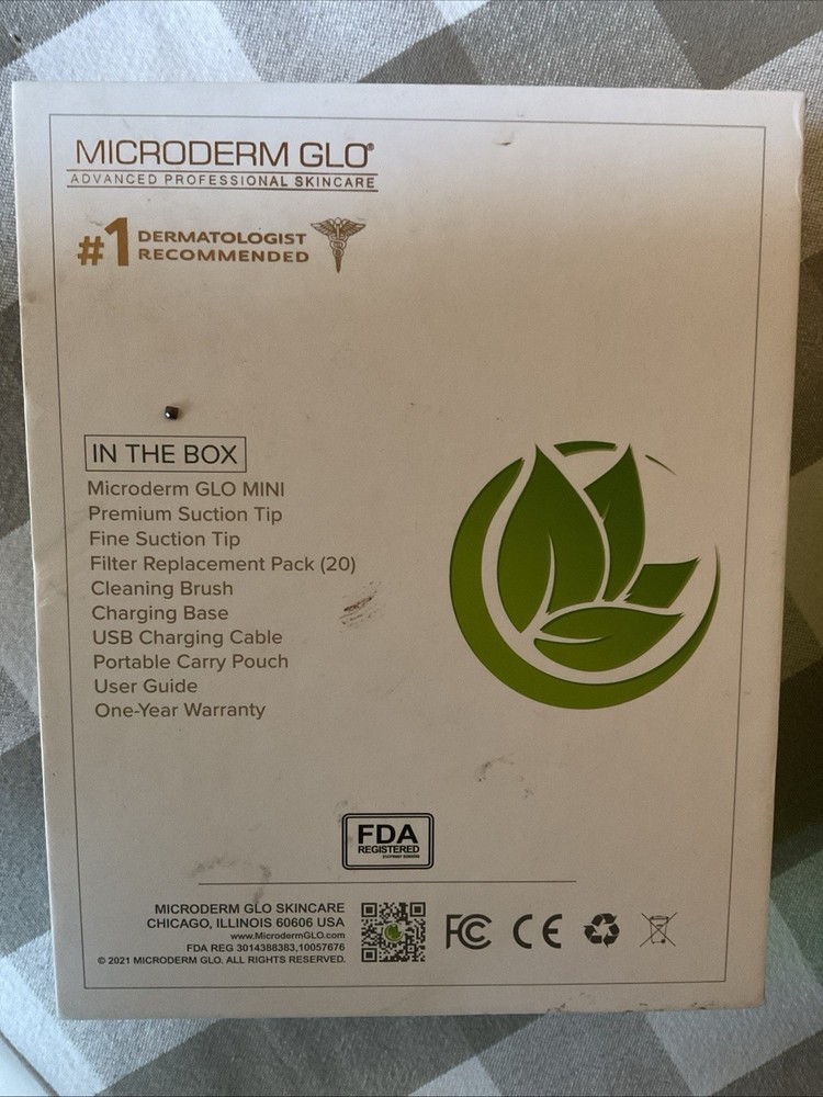 Microderm GLO Mini Device NIB Dermatologist Recommended