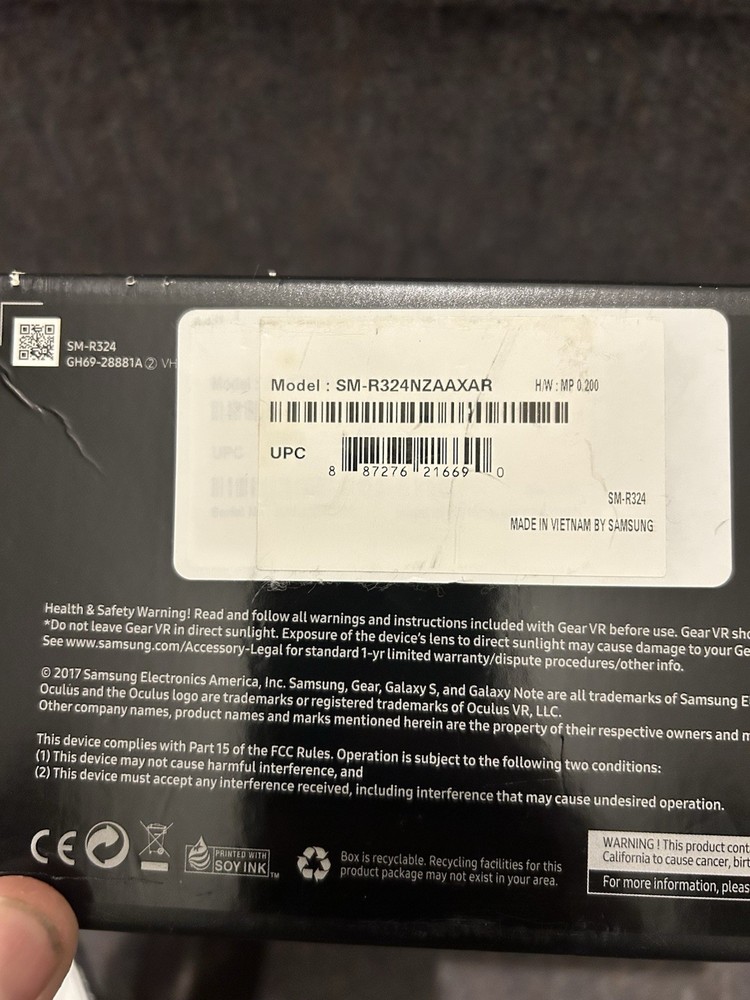 Samsung Gear Vr With Controller Open Box Powered By Oculus