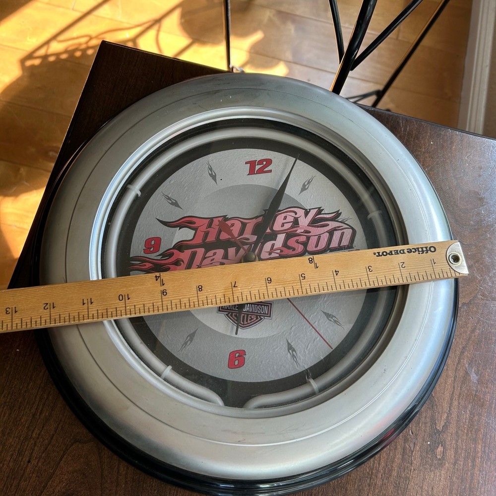 Harley-Davidson 100th Anniversary neon wall clock clock works no light