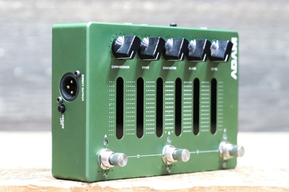 Darkglass Electronics Adam Aggressively Distorting Advanced Machine Bass Pedal
