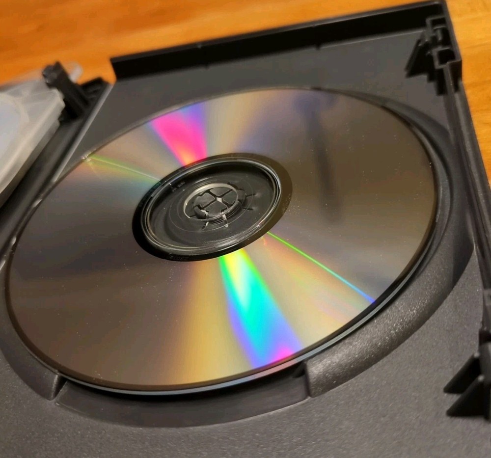 Adobe Creative Suite Premium 2003 – Full Software Bundle (Vintage)