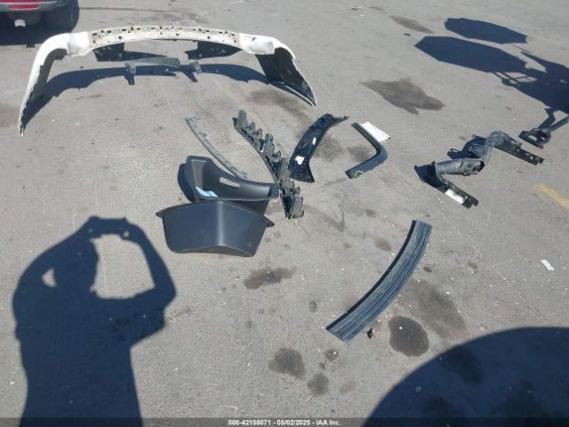 Passenger Right Front Spindle/Knuckle Fits 11-15 DURANGO 2489677
