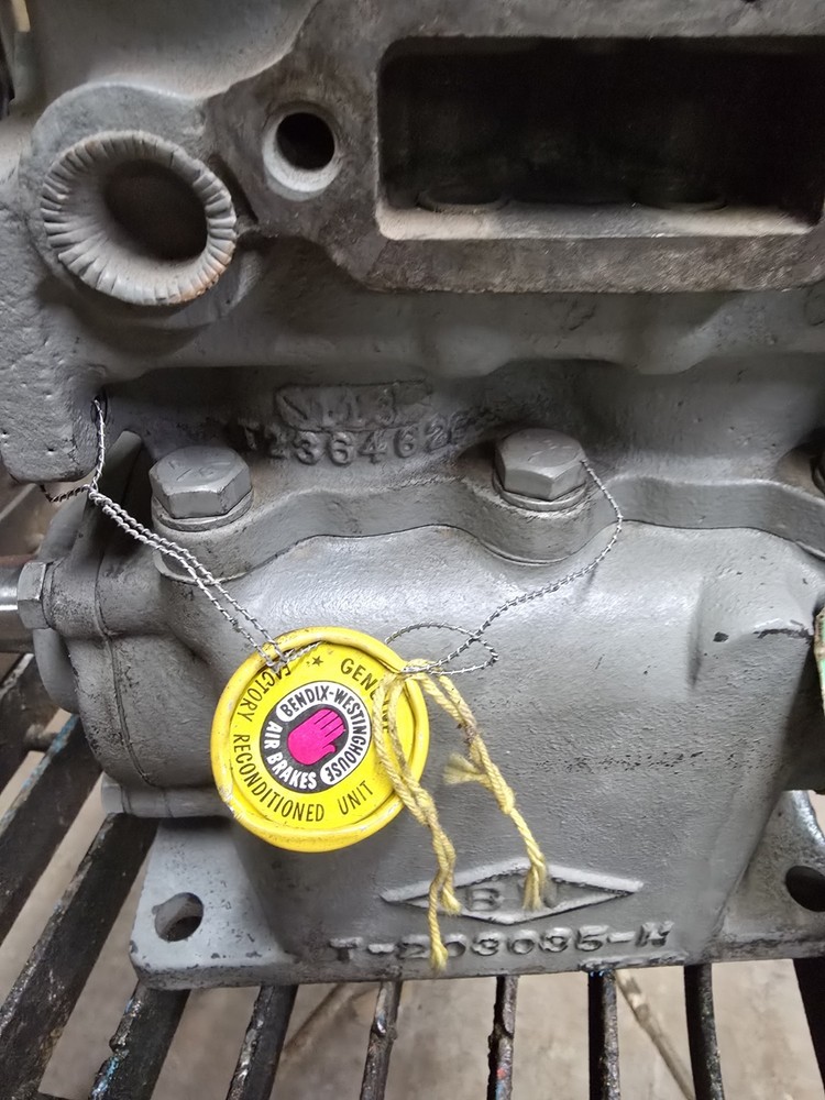 Bendix-Westinghouse Air Compressor PC227400 Reman.