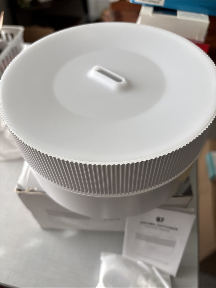 Desktop Aroma Diffuser Q7. New In Box