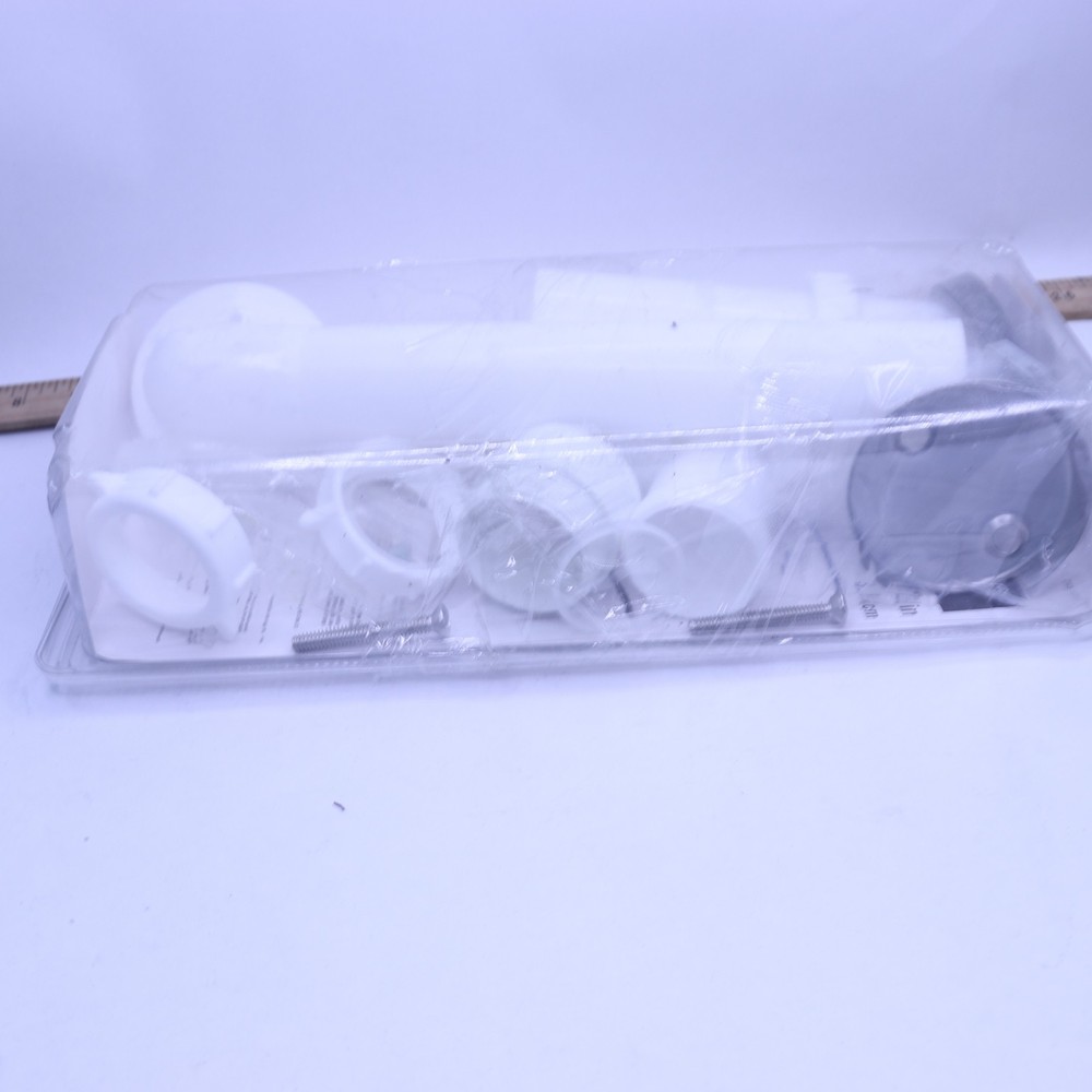 Everbilt Pipe Bath Waste/Overflow Drain - Missing Drain Assembly and Hardware