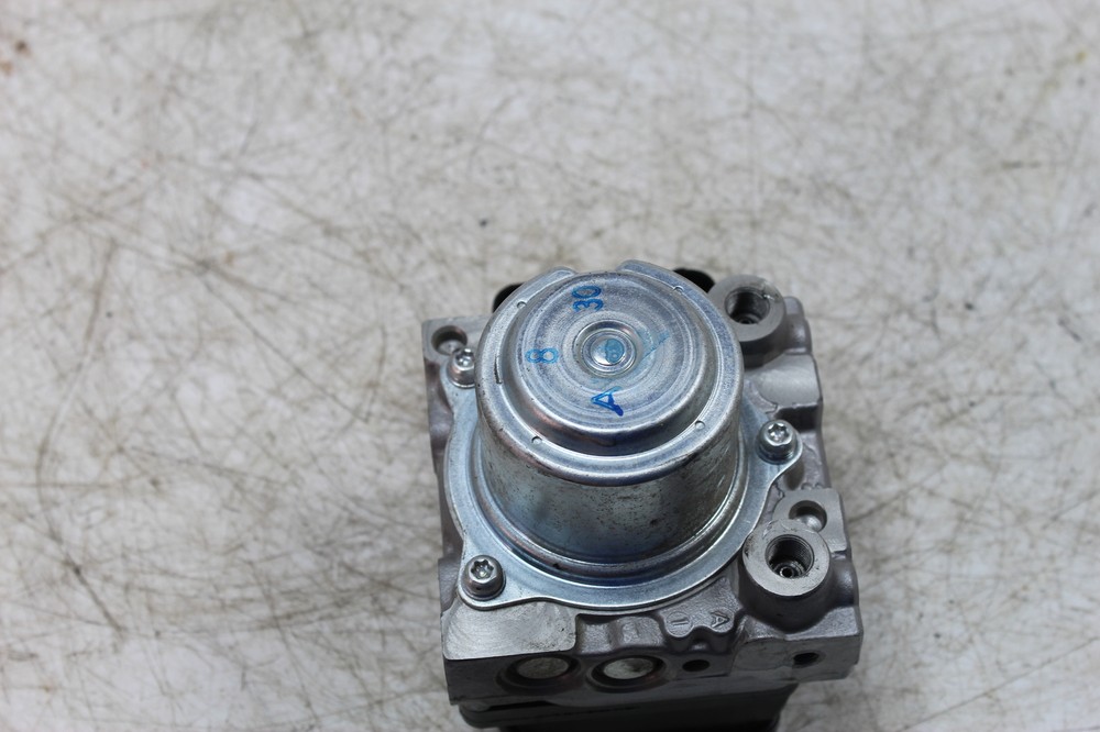 2008 Honda Cbf1000 Abs Pump Unit Module 57110-mfa-d13