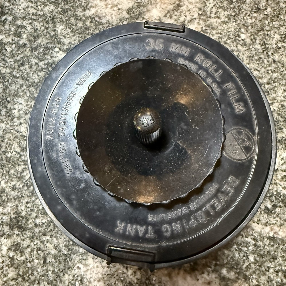 FR Special Adjustable Roll Film 35mm Developing Tank