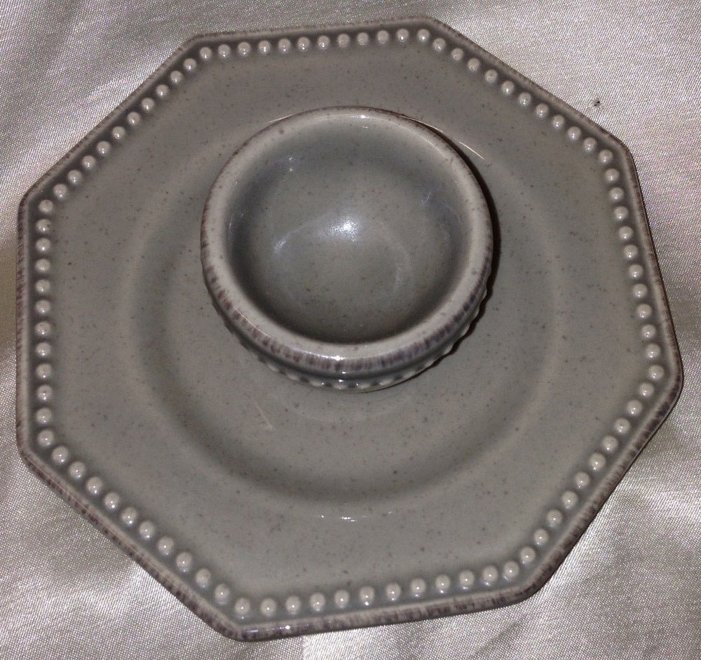 FOOD NETWORK "PROVENCE GREY" EGG CUP W/ ATTACHED SAUCER BEADED EDGE OCTAGONAL