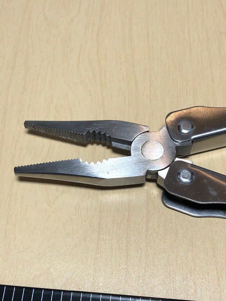 Pocket Multi-tool Stainless Pliers W/ Knife, Screwdriver, Phillips Unbranded