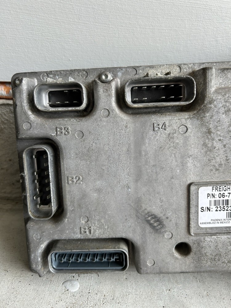 Freightliner Bulkhead Module 06-75157-000