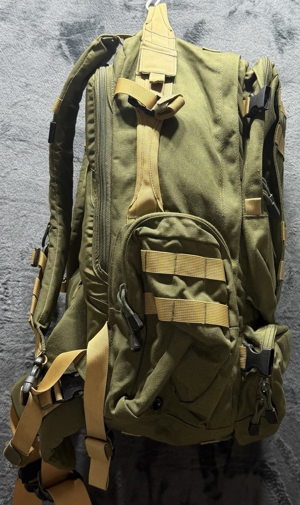 Camelbak Maximum Gear BFM Large Tactical Backpack. Great Condition.