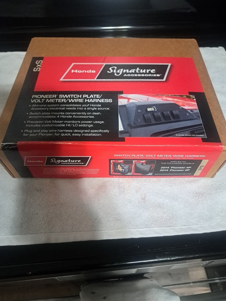 Honda - 0SA30-HL4-100 - Switch Plate/Volt Meter/Wire Harness