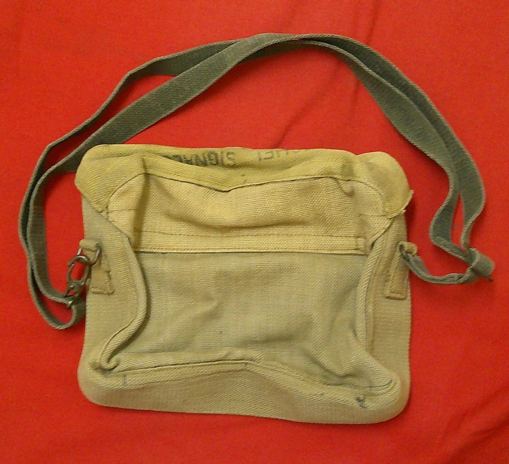 WW 2 Signals Satchel dated