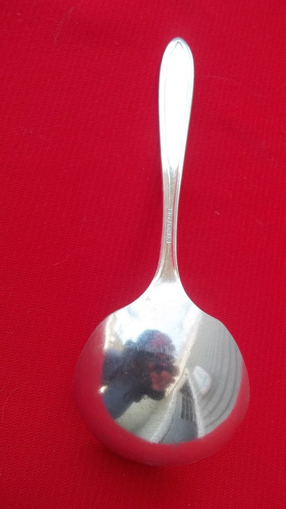 1917 ADAM Pattern Gravy Ladle By Community Silverplate 7" Long