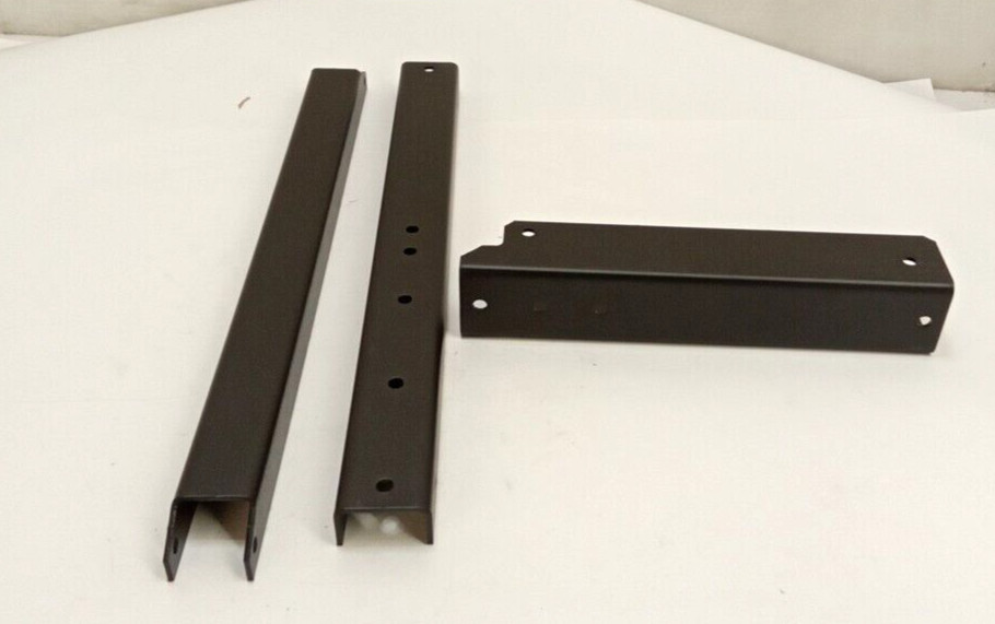 Chatsworth 11746-718 Triangular Wall support Bracket 18" Steel for Cable Runway