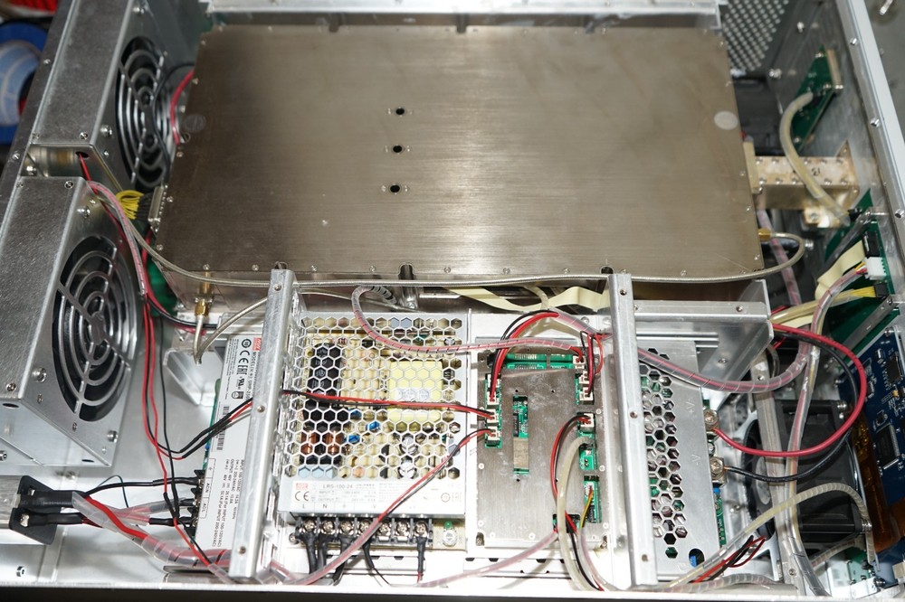 ^ RF-LAMBDA REMC08G11GD 8-11GHz Wide Band Solid State EMC Power Amplifier "READ"