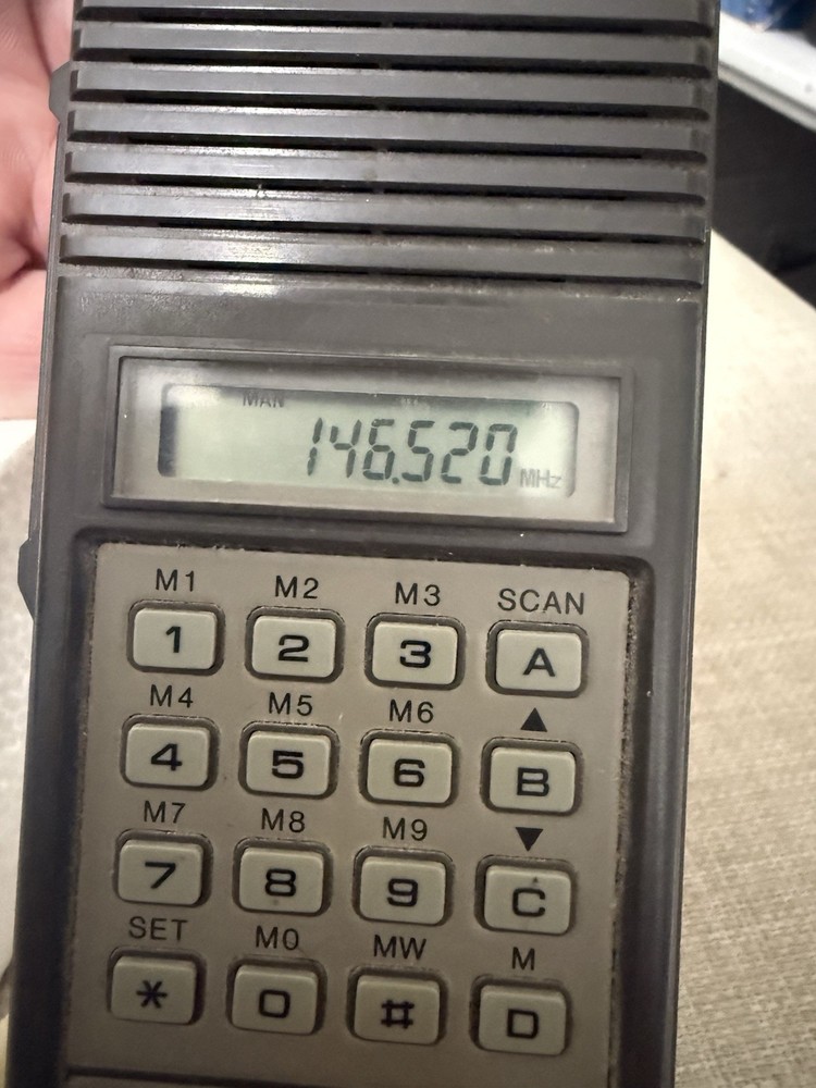 SANTEC ST-144FM VHF 2-Meter HT Ham With Box Read Description