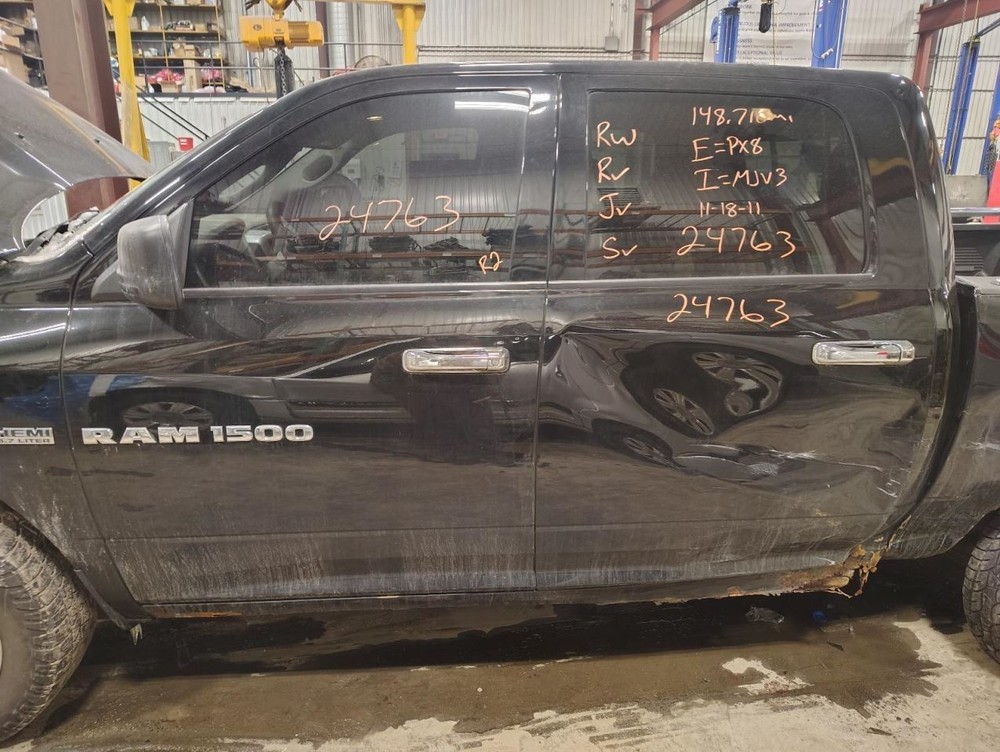 TDODR1500 2012 Headrest 1521380