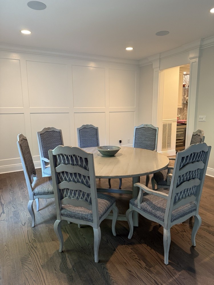 Kitchen Table And Chairs