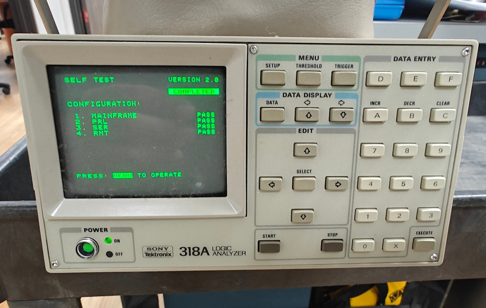 Sony Tektronix 318A Logic Analyzer