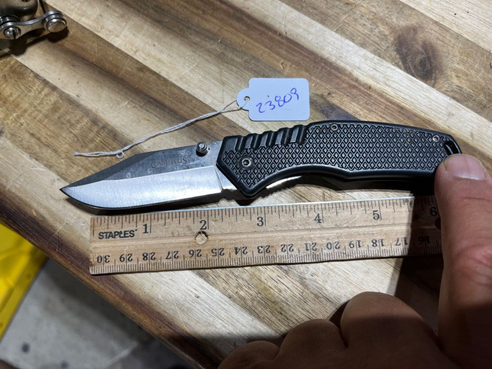 Camillus pocket knife  (23809)