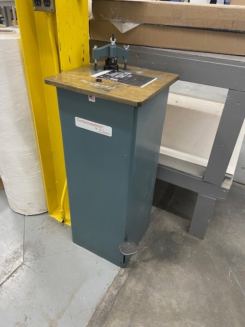 Lassco CR-50 Manual Corner Rounder Corner Cutter