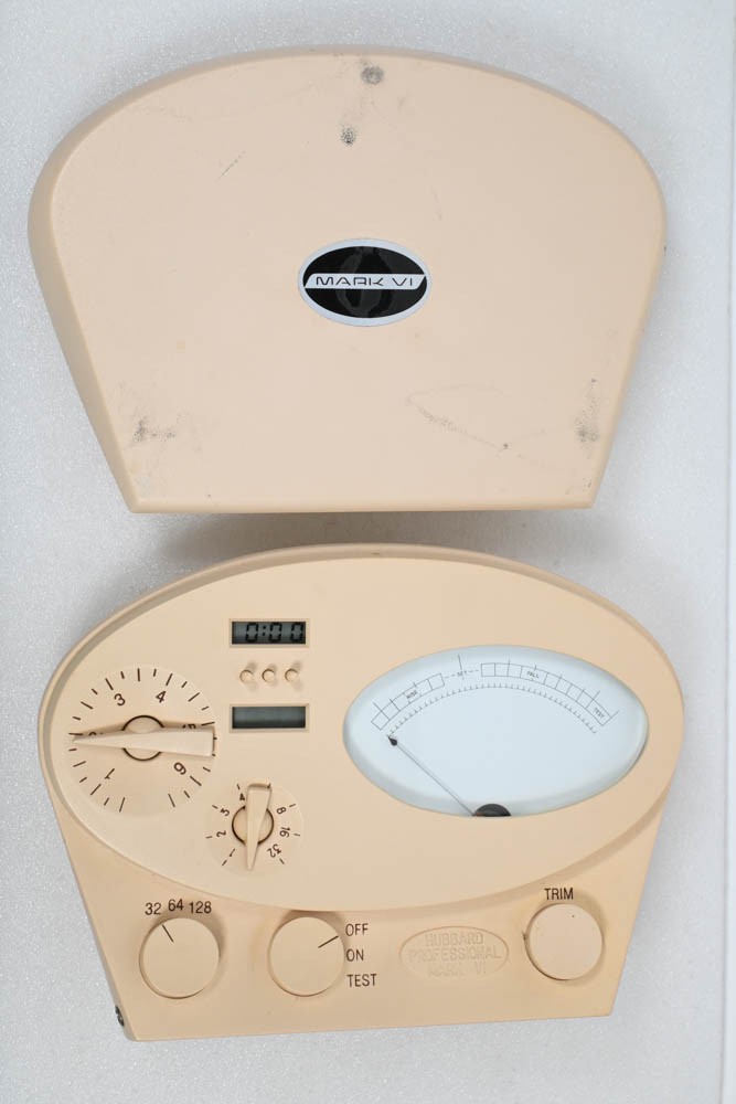Scientology Professional Mark Mk VI E-Meter Hubbard Electrometer BEIGE