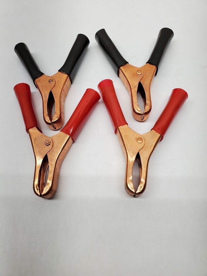 Mueller 46C-0 Solid Copper Battery Clips with Insulators - 2 Pair (4 Clamps)