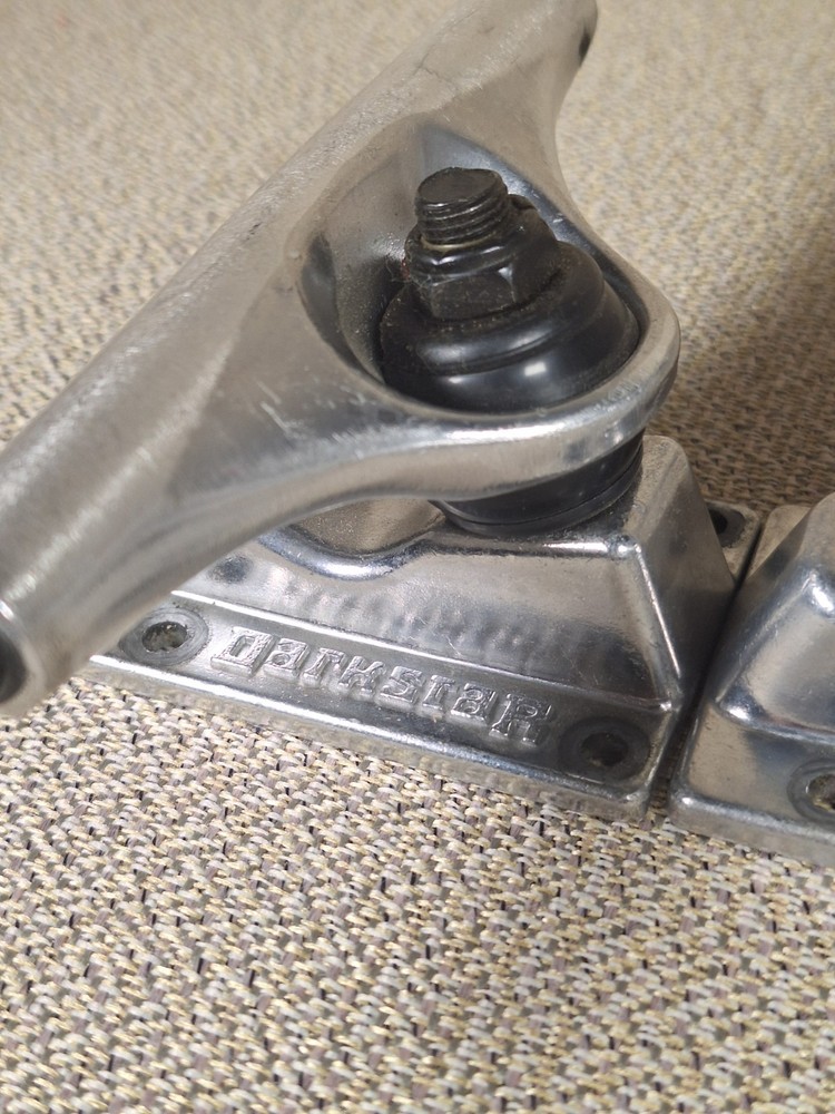 Darkstar Skateboard Trucks - Great Condition