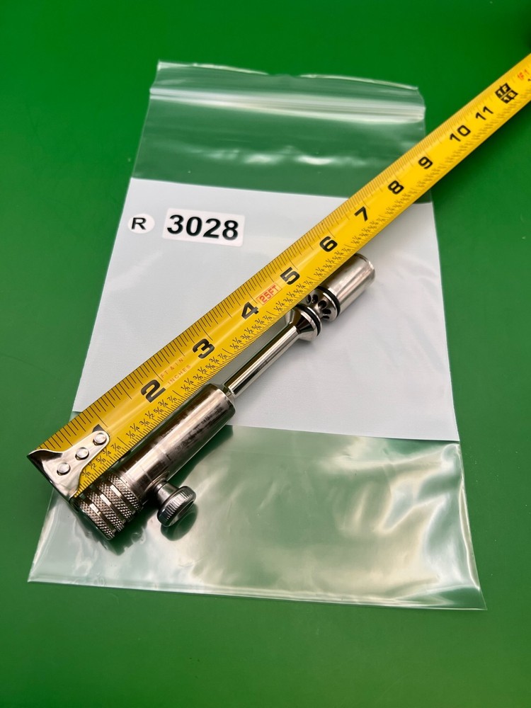 Autococker Bolt