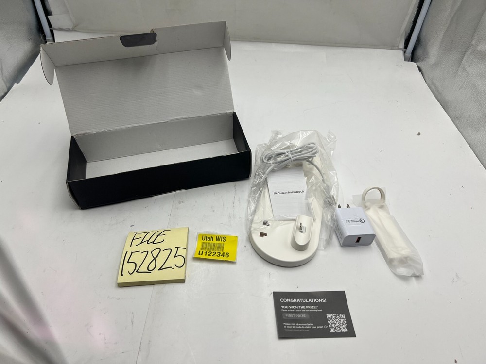 Multi-Function Charging Stand 3-in-1 Rotatable Charger Dock for iPhone/Micro USB