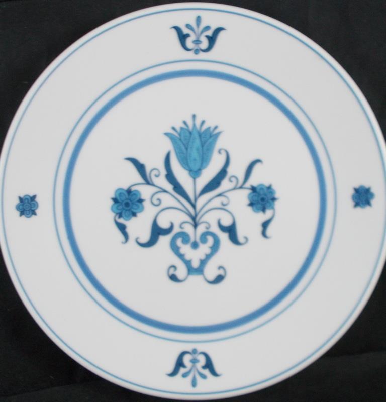 Noritake Blue Haven 5 Piece Place Setting 9004
