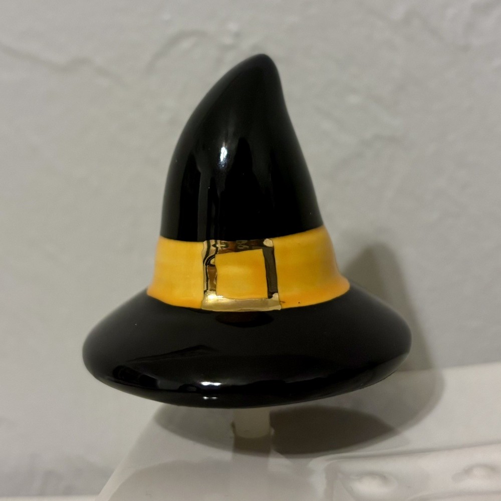 Nora Fleming Mini Witchful Thinking Halloween Witch Hat A68 Platter Charm