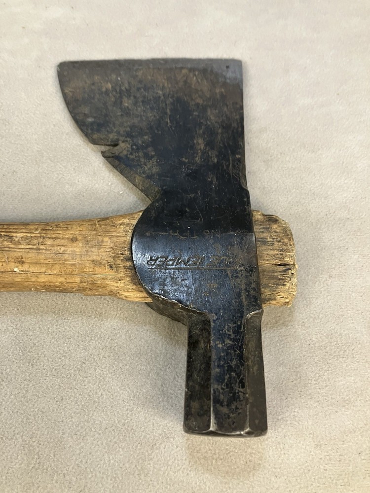 Vintage True Temper carpenter's hatchet