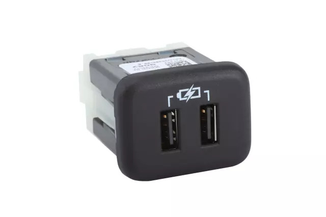 Genuine GM USB 2-Port Receptacle 13539082