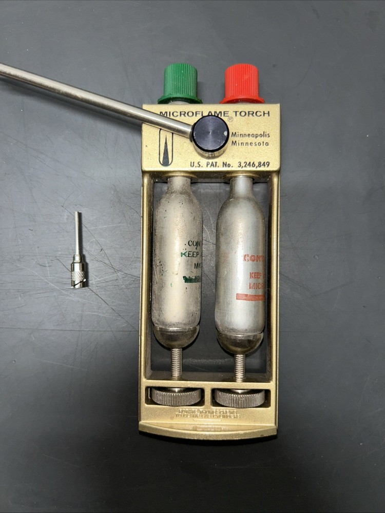 Mircoflame Torch Standard Model & Microflame Replacement Cylinder Pack