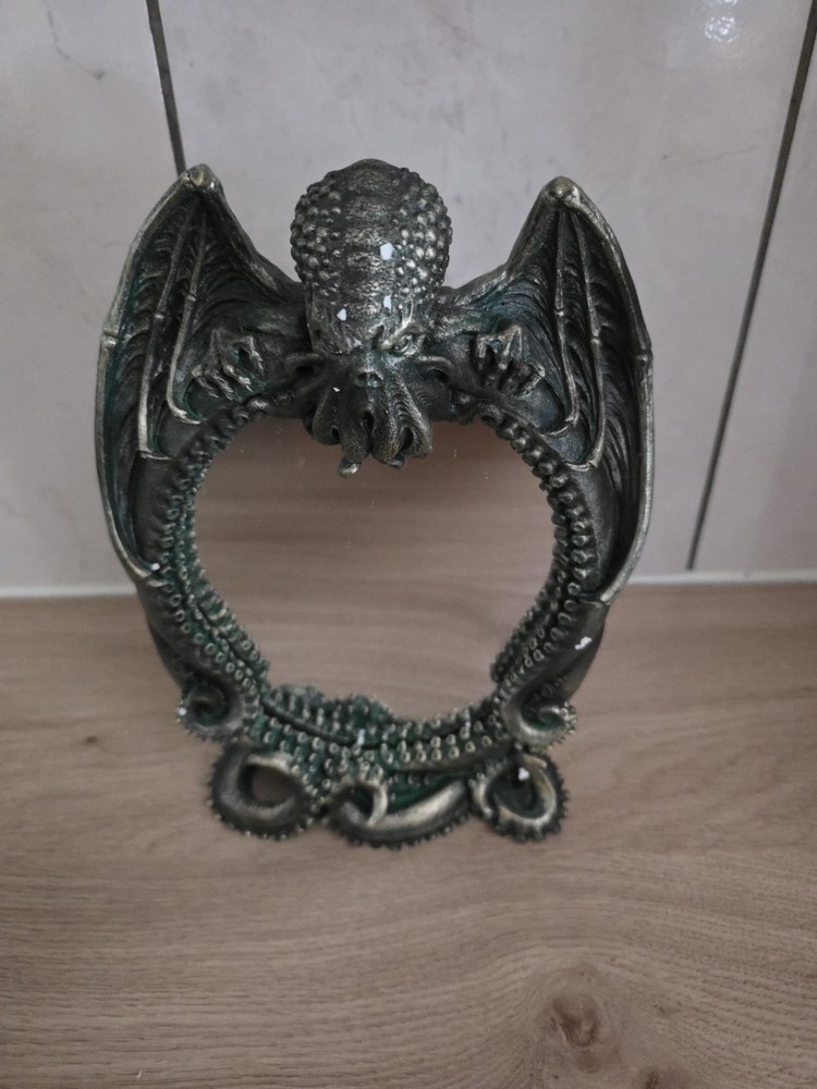 Nemesis Now Cthulhu's Reflection Gothic Mirror