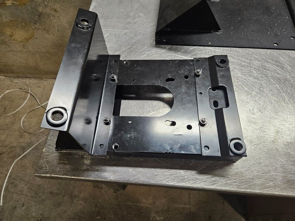 PRIME FREIGHTLINER M2 ADAPTER PM202-00LM1 ASSEMBLED