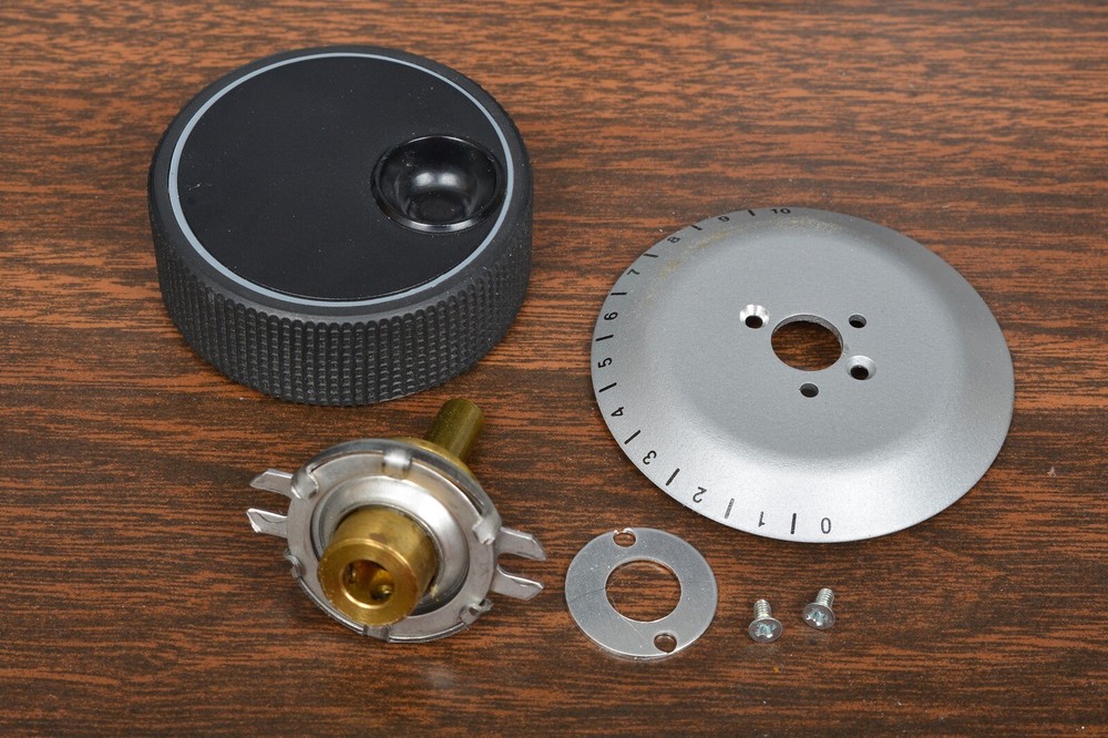 KNOB & VERNIER TUNING ASSEMBLY (TEN-TEC 422 CENTURION LINEAR AMPLIFIER)