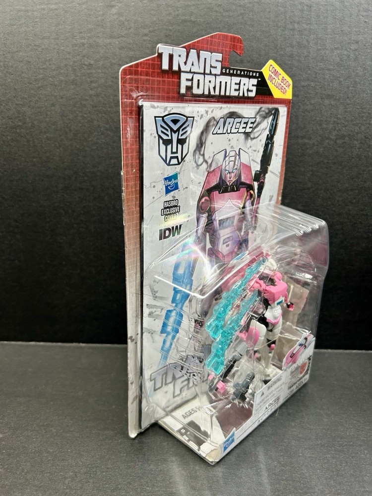 TRANSFORMERS GENERATIONS 2014 Thrilling 30 Deluxe Class ARCEE - MOSC!