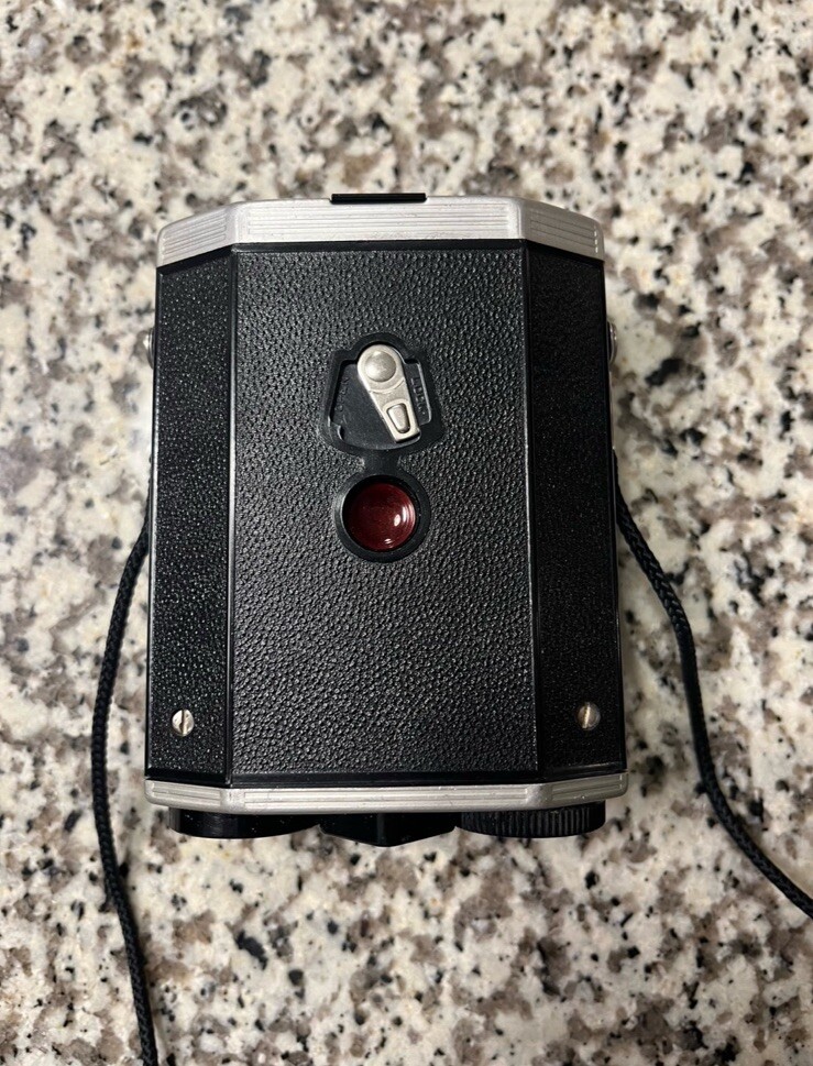 Brownie reflex synchro model camera