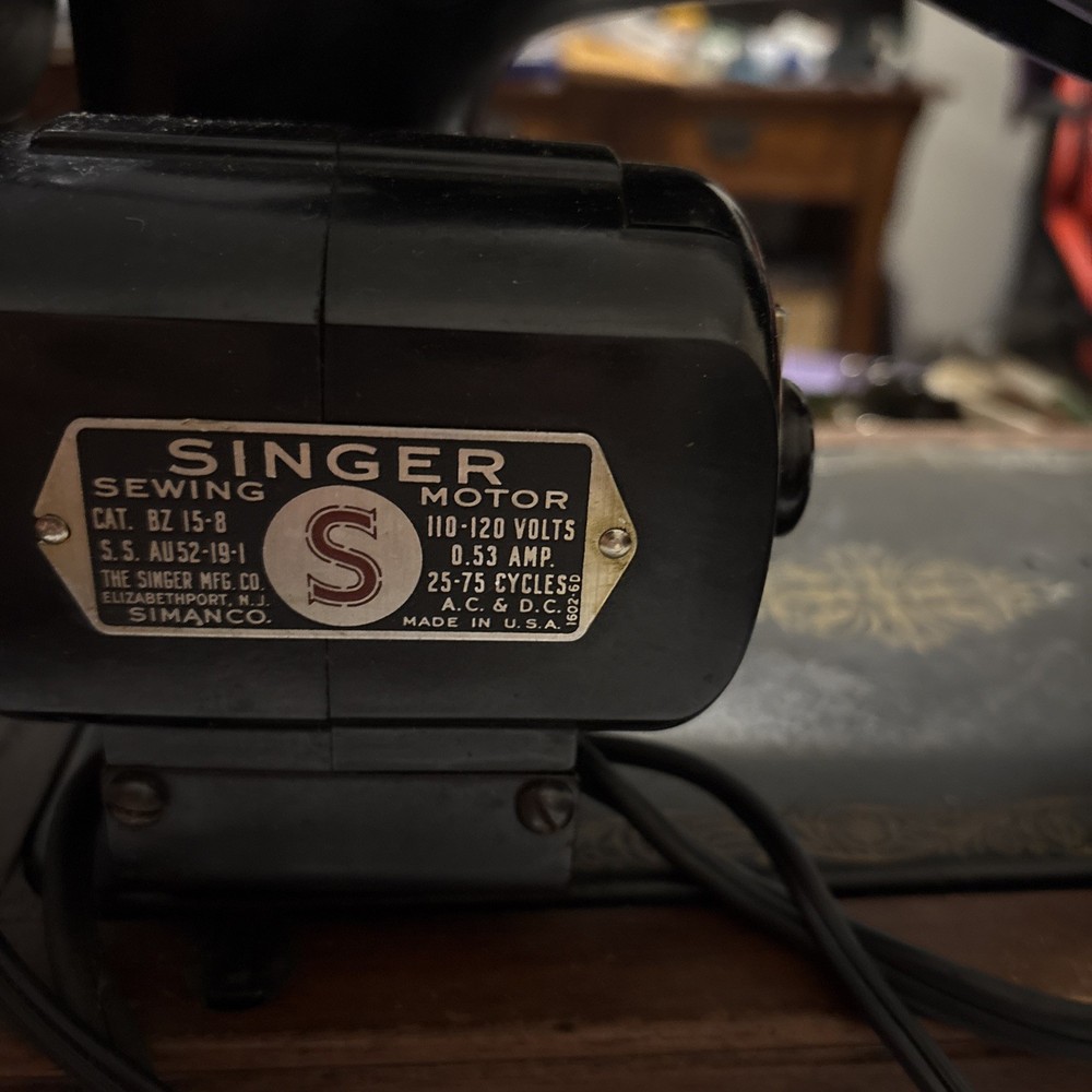 SINGER EG054349 PORTABLE SEWING MACHINE