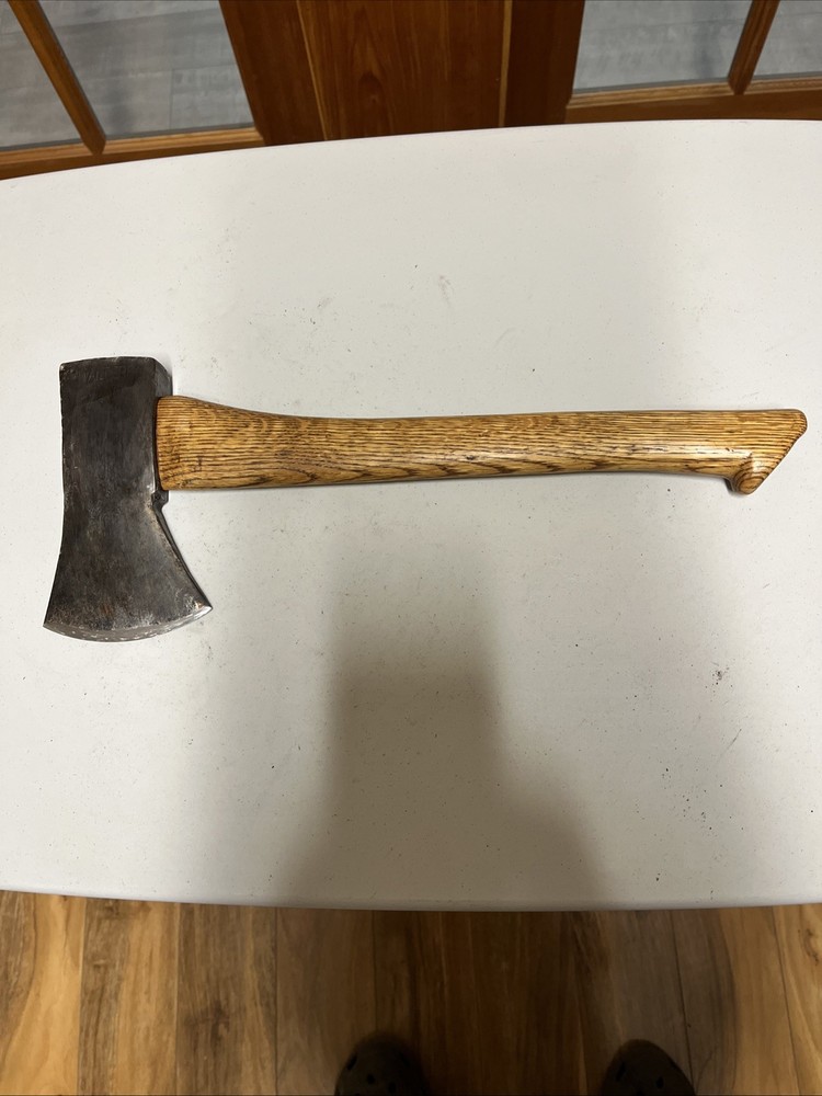 Vintage Walters Hatchet.  Axe H-69