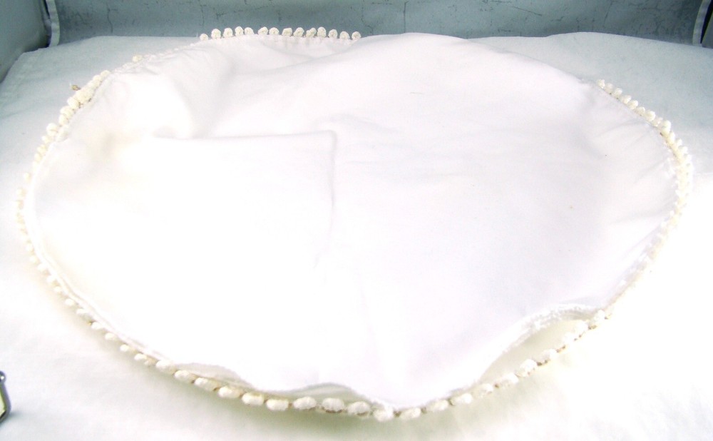 3 section Embroidered Matzah Cover "Tash" READ