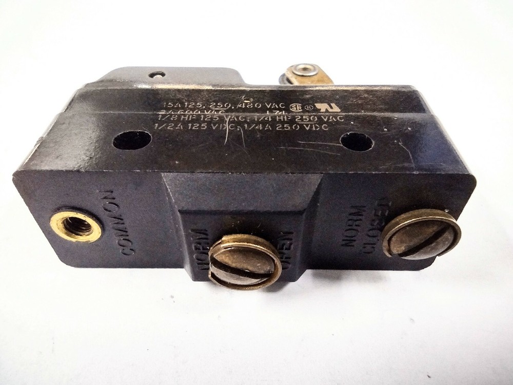 Bz 2Rw822 A2 Micro Switch 15A 480Vac 2A 600Vac Micro 5