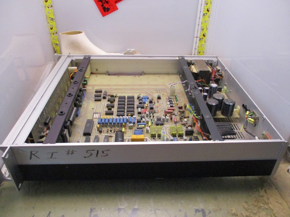 EDC Model 521 Programmable DC Calibrator Untested For Parts Only [18-.5]