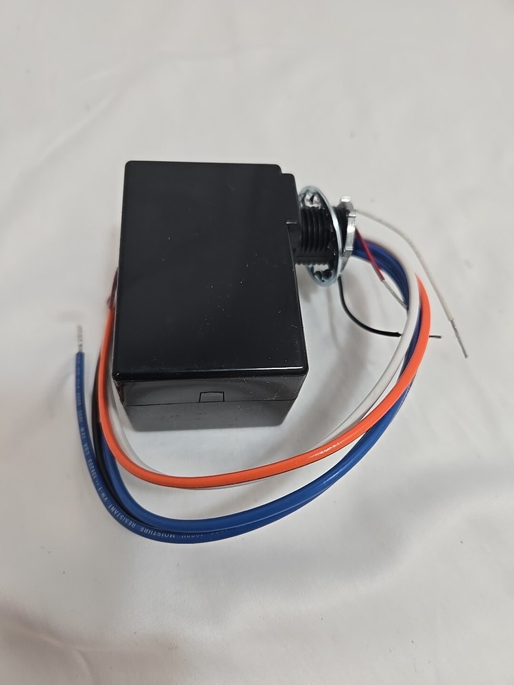 New In Box Acuity Controls PP20 Power Pack