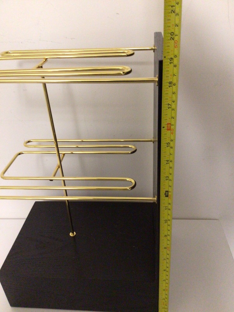 modelo negra glass storage case display