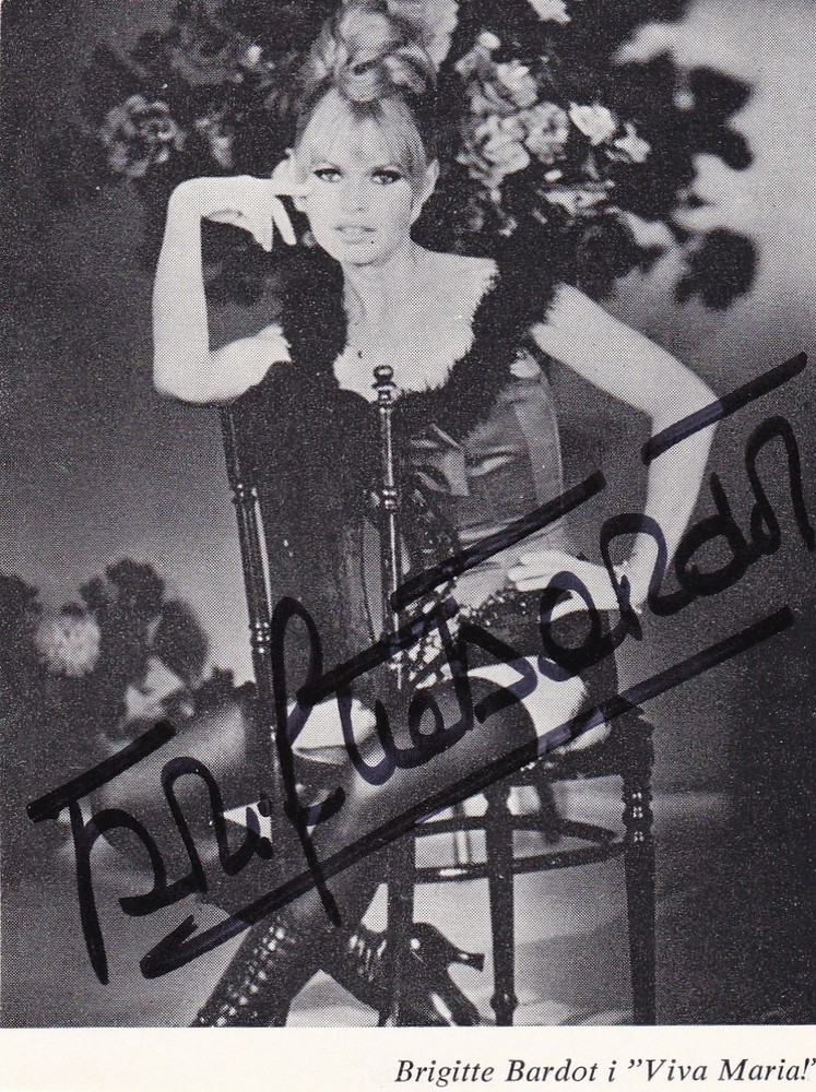 BRIGITTE BARDOT / SIGNED PHOTO / AUTOGRAPH / 100 % ORIGINAL